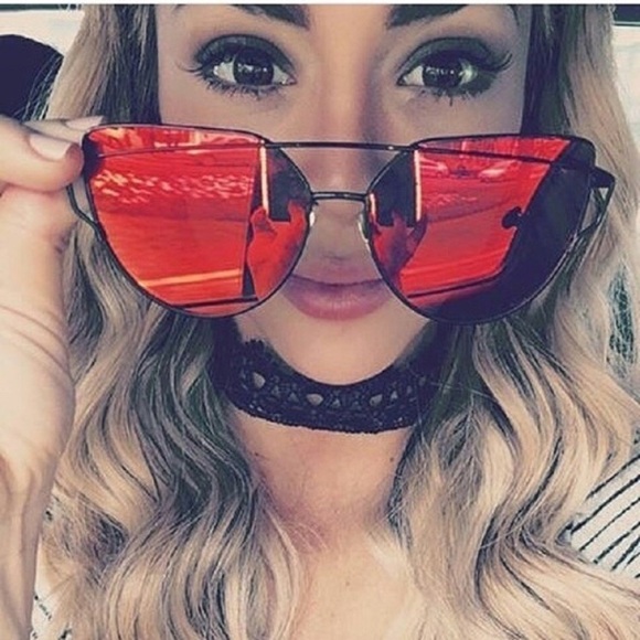 Flaming Cat Eyes 🕶 - Picture 7 of 7